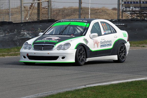 Eerste test Mercedes C200